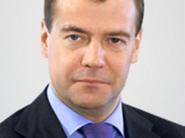 Медведев в резкой форме отреагировал на заявления МИД Франции по Белгороду