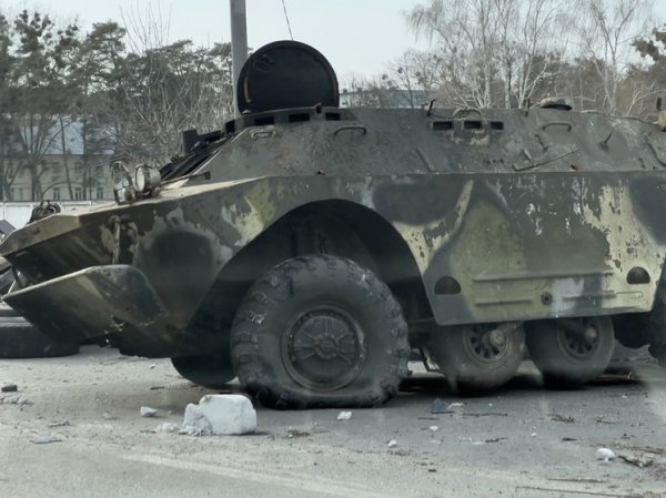 Российские гранатометчики уничтожили бронеавтомобиль с командирами ВСУ