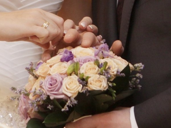 В России зарегистрировали первый брак с использованием биометрии