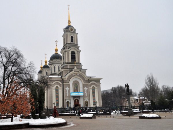 «Выйду во двор, умоюсь водой, помолюсь»: как отмечают Крещение в новых регионах России