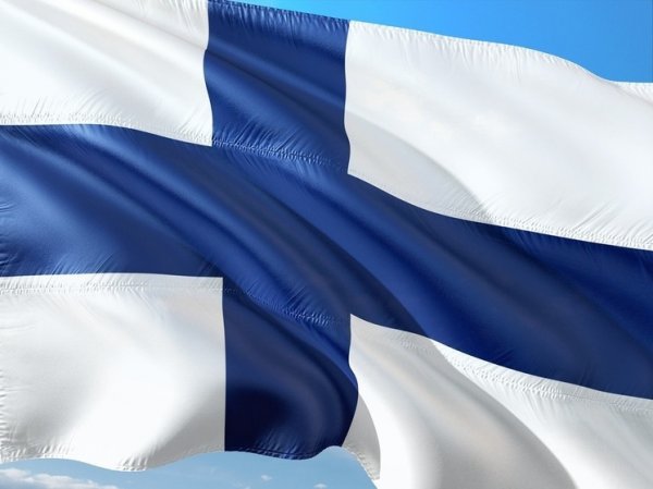 Финляндия заявила, что не будет открывать границу с Россией
