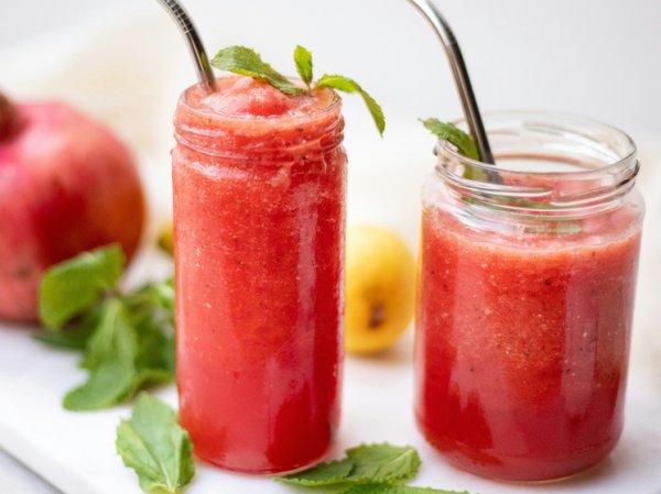 Ученые раскрыли неожиданные свойства томатного сока: спасает от опасной болезни