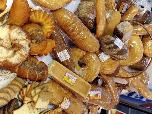 Россиянам рассказали о тайной вредной добавке в хлебе