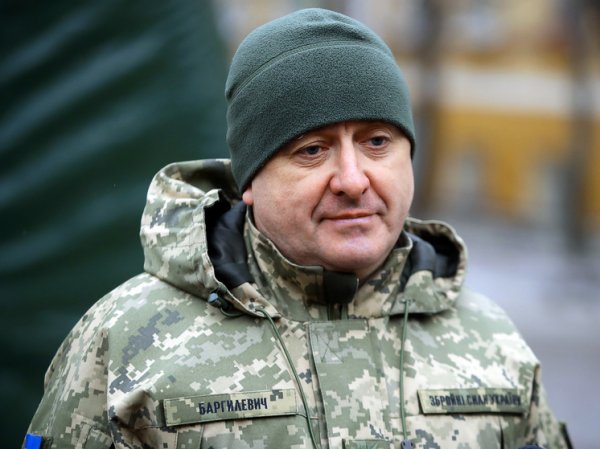 Зеленский отправил в отставку начальника Генштаба ВСУ