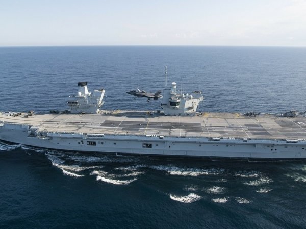 Telegraph: в Британии отложили отправку авианосца на учения НАТО