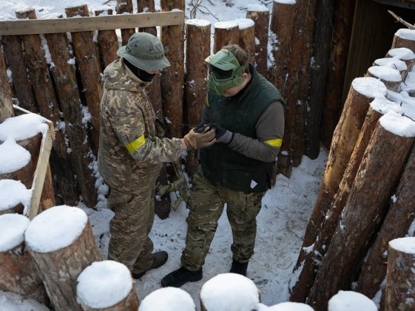 ТАСС: десятки бойцов ВСУ сдались в плен, воспользовавшись радиоволной «Волга»