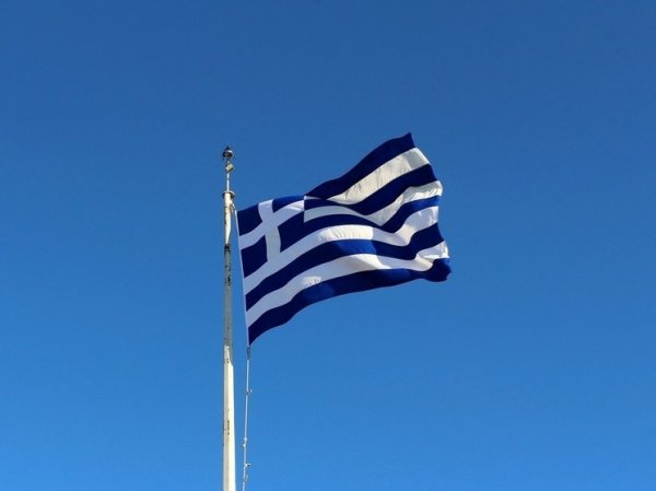 Парламент Греции проголосовал за закон об однополых браках