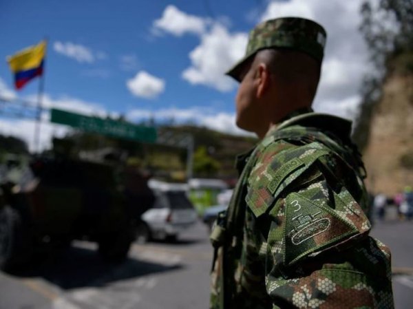 Эквадор подтвердил отказ отправлять вооружение для ВСУ