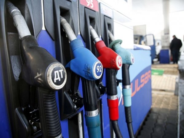 Экономист Пикин объяснил, как атаки хуситов повлияют на цену бензина