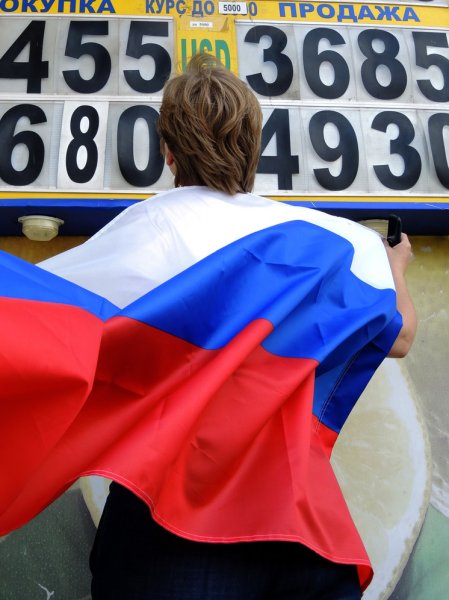 Бывший чиновник Госдепа увидел безумие в новых санкциях США против России
