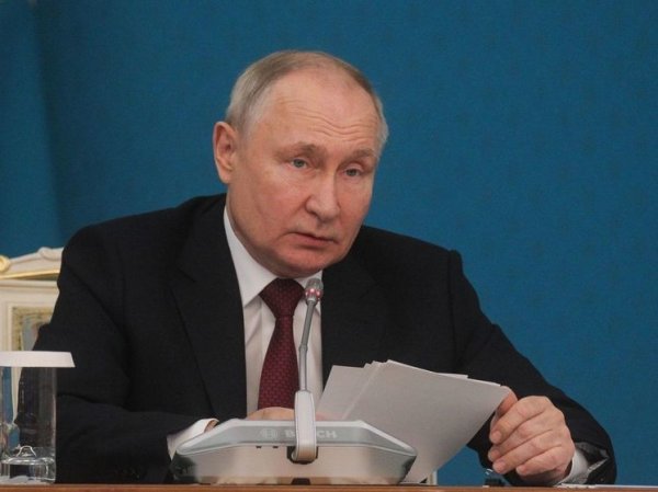 Путин назвал надежные ориентиры молодежи залогом будущего РФ
