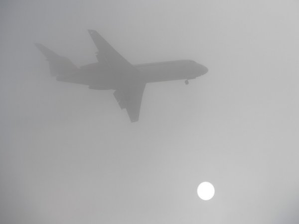 В дальневосточном аэропорту из-за тумана оказались задержаны семь рейсов