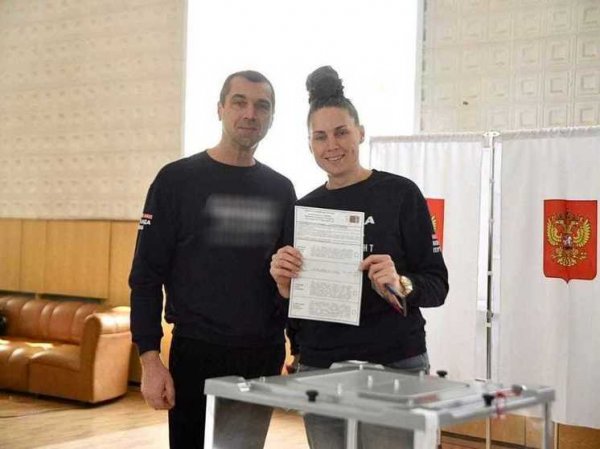 Экс-солист "Лесоповала" Куприк не смог проголосовать в Луганске