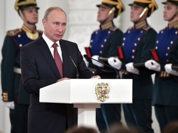 Путин: Запад все пытается трактовать в свою пользу