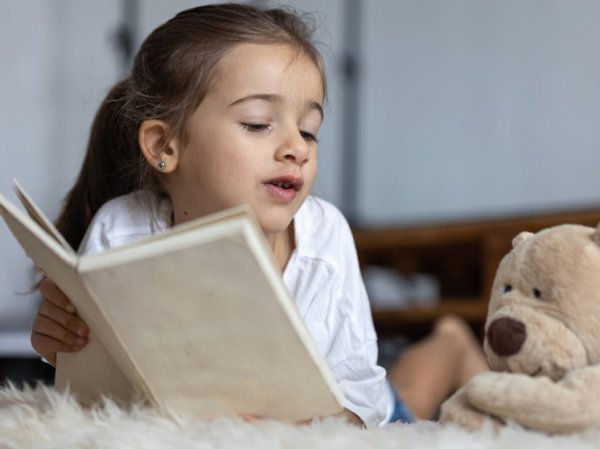 "Спокойно, мама, я Дубровский!": что делать, чтобы ребенок заинтересовался чтением книг