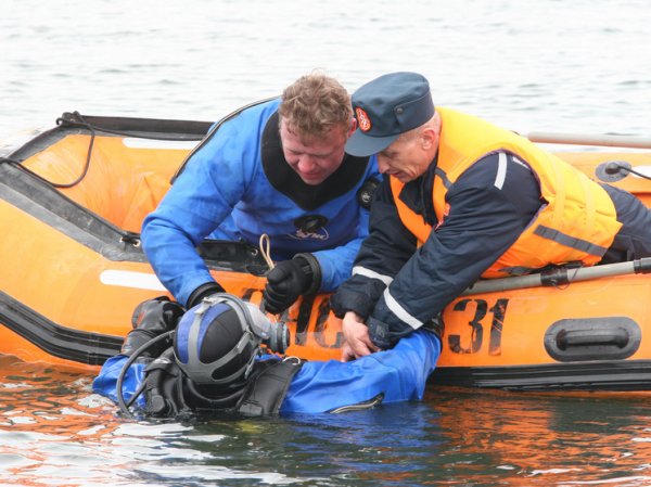 МЧС определило, какими навыками должен обладать водолаз-спасатель