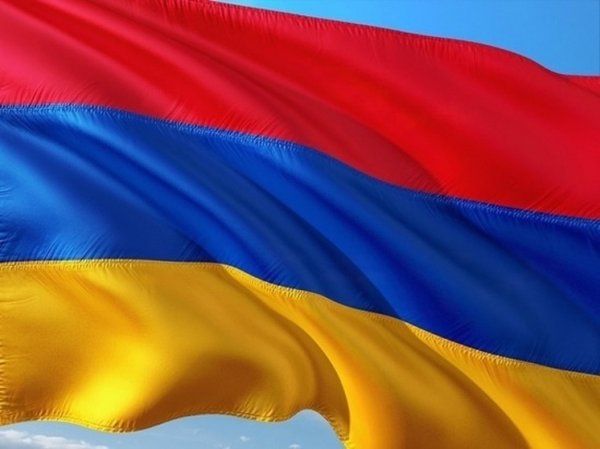 В Ереване объяснили отказ армянских банков работать с системой 