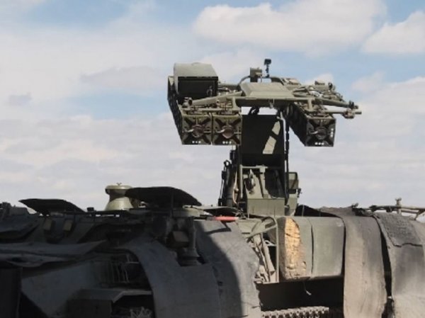 Расчет ЗРК "Стрела" прикрыл позиции артиллерии, сбив украинские дроны