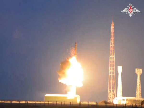 «Маневрирующая комета»: эксперты гадают о стартовавшей с Капъяра российской ракете