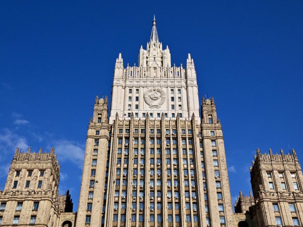 В МИД РФ назвали неутешительные последствия выделения Украине американской помощи
