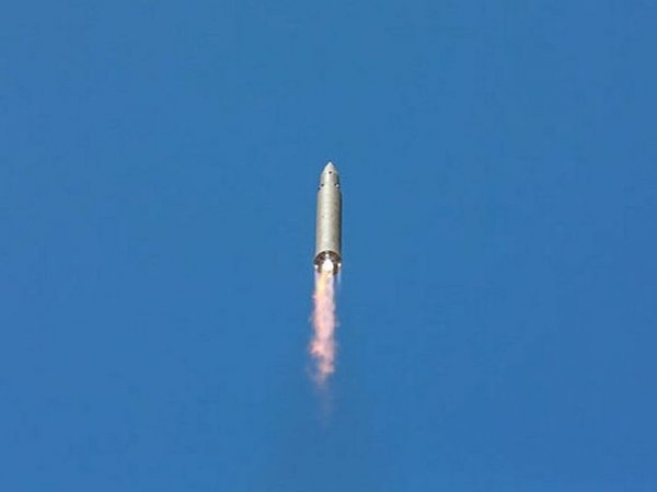 В Японии сообщили о запуске Северной Кореей баллистической ракеты